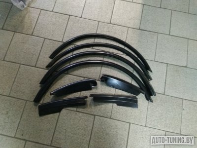 Накладки на колесные арки Audi 100(C4) 
