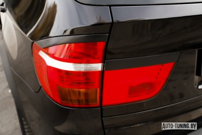 Ресницы на задние фары BMW X5(E70) 