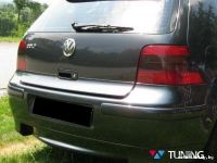 Накладка на заднюю дверь Volkswagen Golf IV 
