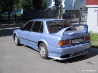 Бампер задний BMW (3-ая серия) E30 
